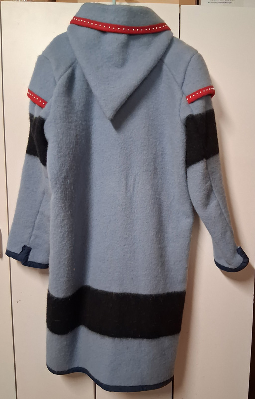 Capote ~ Tailored, Powder Blue Wool Blanket - Image 2